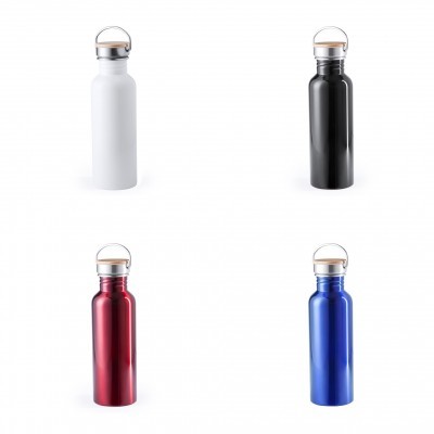 Quatro garrafas de água metálicas de várias cores sobre fundo branco