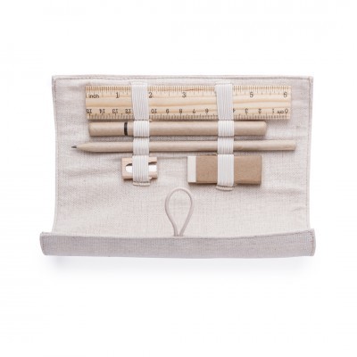 Conjunto de material de escrita num estojo de tecido bege claro