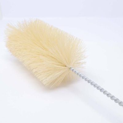 Pincel de limpeza com cerdas creme e haste metálica retorcida