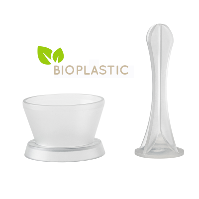 Conjunto de dois recipientes translúcidos em bioplástico sobre fundo branco