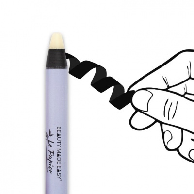 Lápis de maquilhagem lavanda claro com ponta branca e texto preto