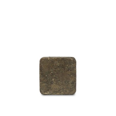 Bloco quadrado pequeno marrom com textura rugosa