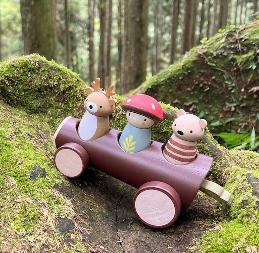 Uber de madeira floresta Tender leaf Uber de madeira floresta Tender leaf