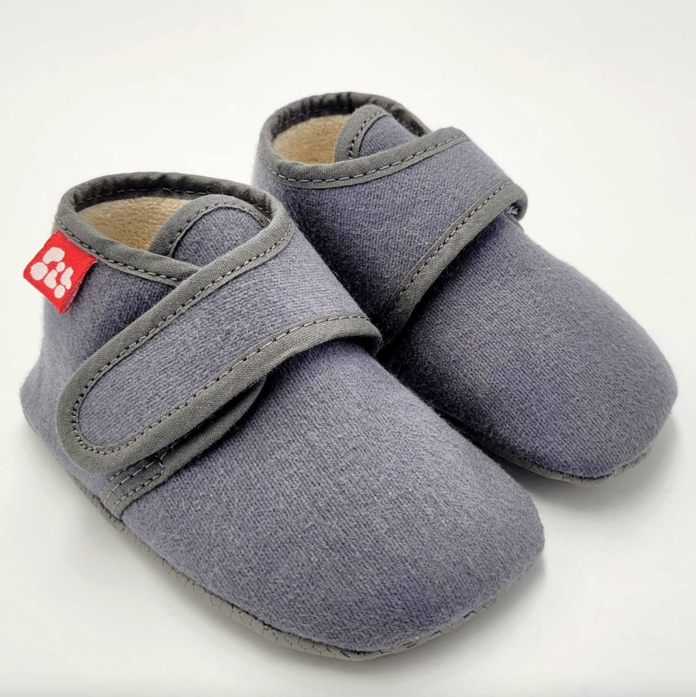 Primeiros sapatinhos barefoot Grey POLOLO Primeiros sapatinhos barefoot Grey POLOLO