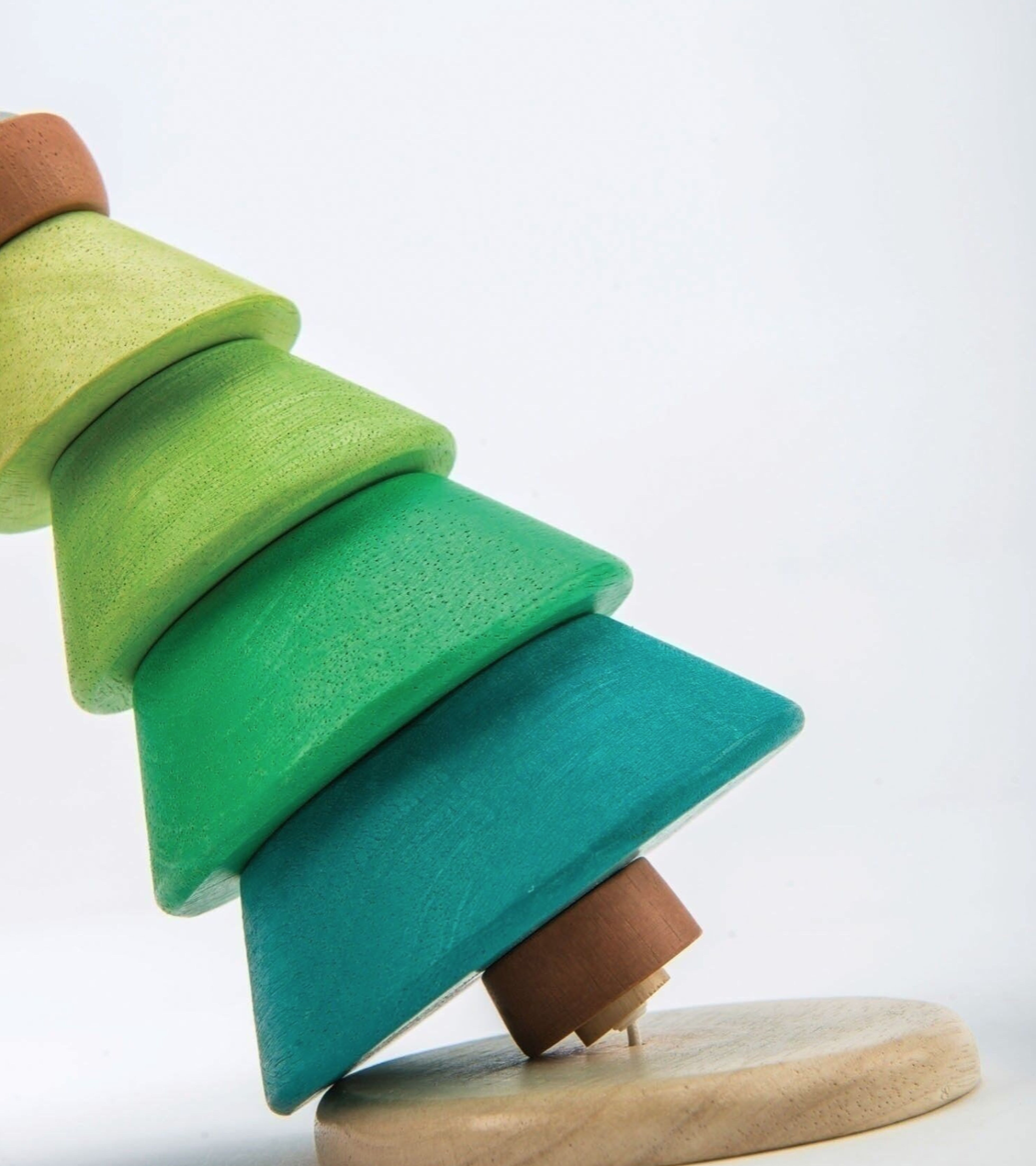 Árvore de empilhar em madeira Tender Leaf Árvore de empilhar em madeira Tender Leaf