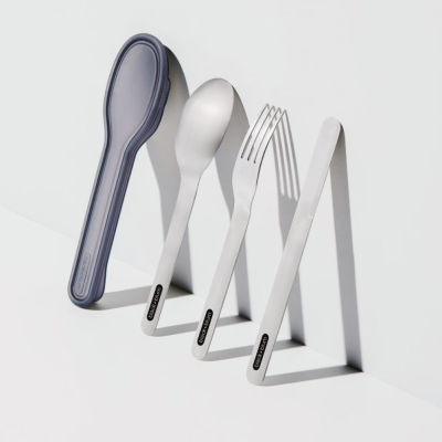 Talheres com estojo BLACK+BLUM