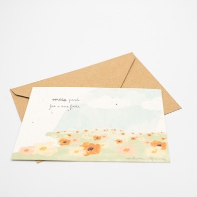 Cartão floral com envelope castanho