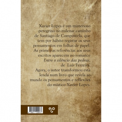 Parte traseira de livro com texto sobre Xavier Lopes, fundo castanho envelhecido, código de barras e logo ego.