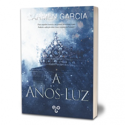 Capa do livro 'A Anos-Luz' com uma coroa prateada sobre fundo azul