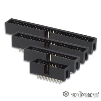 Conectores eletrónicos pretos com pinos metálicos dourados de vários tamanhos