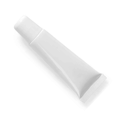 Tubo de plástico branco com tampa branca em fundo branco