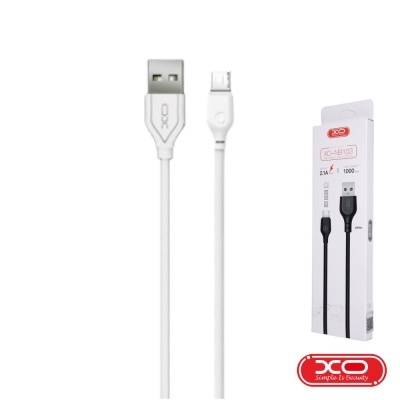Cabo USB branco com conector USB-A e micro-USB ao lado da sua embalagem branca com imagem do cabo preto
