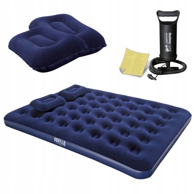 Colchão insuflável azul com almofadas e bomba manual