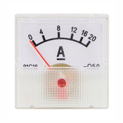 Medidor analógico quadrado com agulha vermelha e escala de 0 a 20