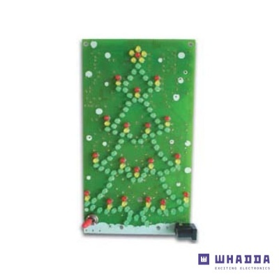 Placa eletrónica com LEDs formando árvore de Natal