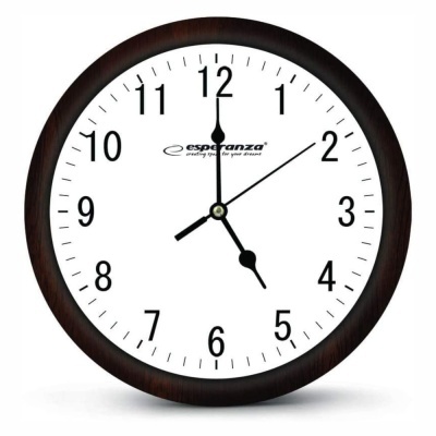 Relógio de parede redondo castanho escuro com mostrador branco e números pretos