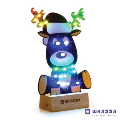 Decoração de rena natalina iluminada em base de madeira WHADDA