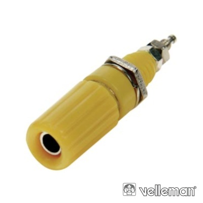 Conector banana amarelo com base metálica e porca sobre fundo branco