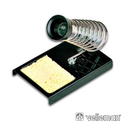 Suporte metálico para ferro de soldar com esponja amarela numa base preta com logótipo Velleman
