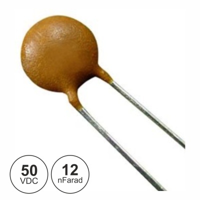 Capacitor de poliéster castanho com duas pernas metálicas