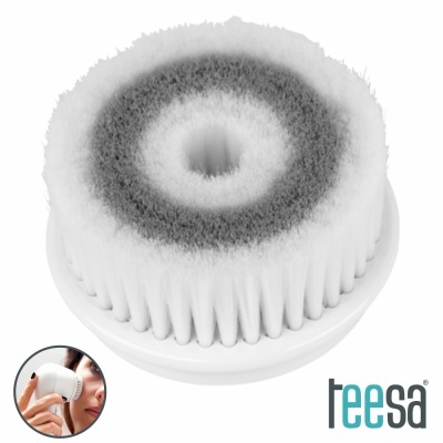 Cabeça de escova facial branca com cerdas circulares e logo teesa