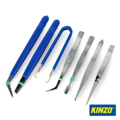 Seis pinças metálicas com cabos azuis e sem cabo, sobre fundo branco com logótipo KINZO
