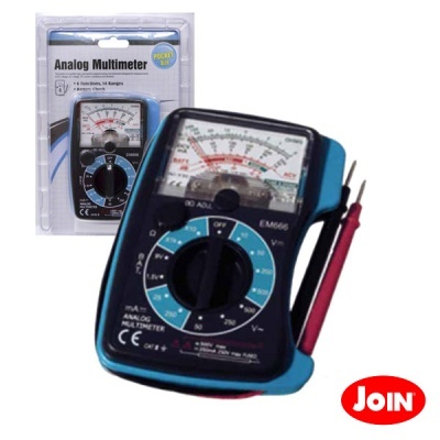 Multímetro analógico portátil azul e preto com cabos de teste e embalagem.