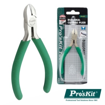Alicate de corte diagonal Pro'sKit com cabos verdes e embalagem