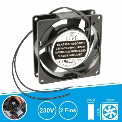 ventoinha axial eléctrica preta com etiqueta branca e fios em fundo branco e azul
