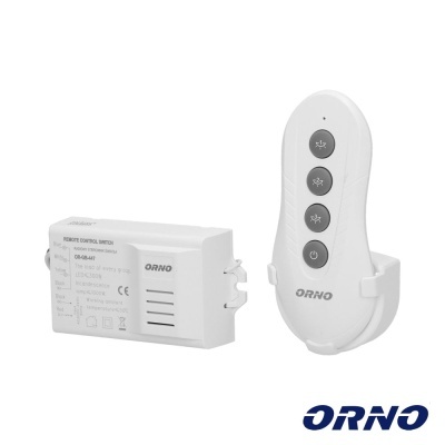 Controlo remoto e recetor ORNO branco com botões cinzentos em fundo branco