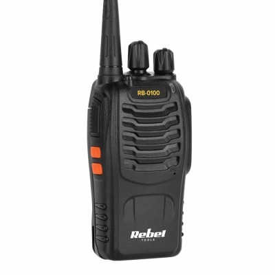 Rádio comunicador portátil preto Rebel Tools com antena e botões laranja
