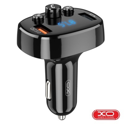 Carregador isqueiro para carro preto com visor digital e botões