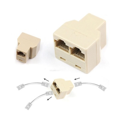 Adaptador de cabo de rede RJ11 bege com uma entrada e duas saídas para cabos telefónicos