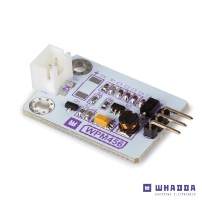 Placa eletrónica WPM456 com componentes, conector branco e texto visível