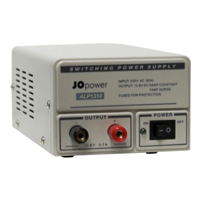 Fonte de alimentação JO power modelo ALP1310 com caixa metálica cinza clara e botões de controle