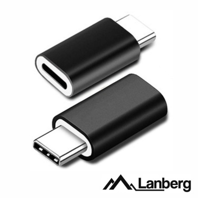 Adaptador Lanberg preto USB-C com fundo branco