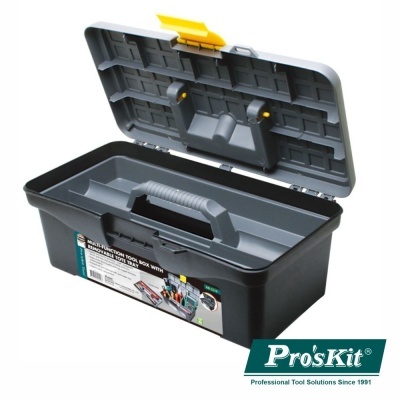 Caixa de ferramentas preta com tampa aberta e pega cinzenta