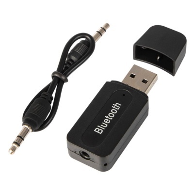 Adaptador Bluetooth USB preto com cabo áudio auxiliar 3,5 mm