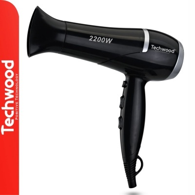 Secador de cabelo preto Techwood com potência 2200W