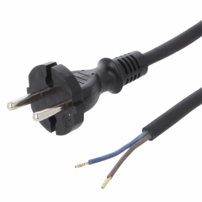 Cabo elétrico com ficha macho preta e fios desencapados azul e castanho