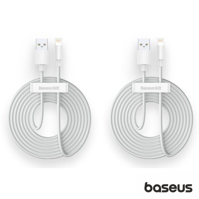 Dois cabos USB para Lightning brancos com etiqueta Baseus