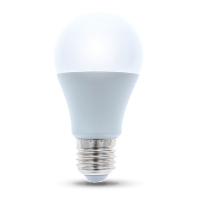 Lâmpada LED branca com base metálica prateada