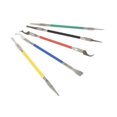 Conjunto de ferramentas coloridas com diferentes pontas de metal