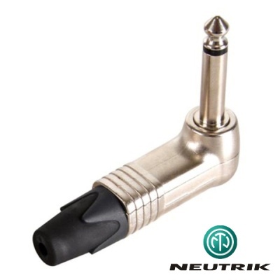 Conector jack Neutrik de metal prateado em ângulo de 90 graus com cabo preto