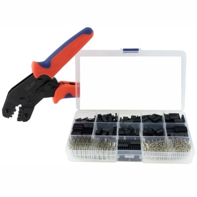 Conjunto de alicate e caixa com conectores elétricos e pinos