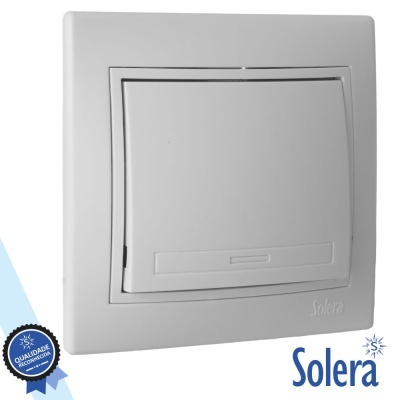 Interruptor elétrico branco quadrado Solera com design simples