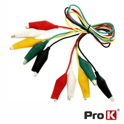 Cabos com garras crocodilo coloridas em fundo branco