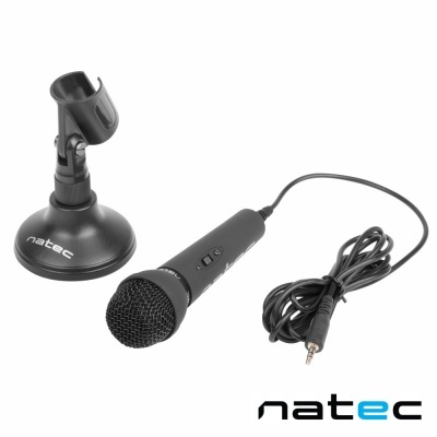 Microfone preto com cabo e suporte preto com a marca natec