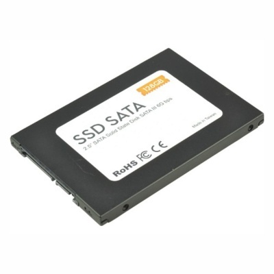 Disco SSD SATA 2,5 preto com etiqueta branca e texto