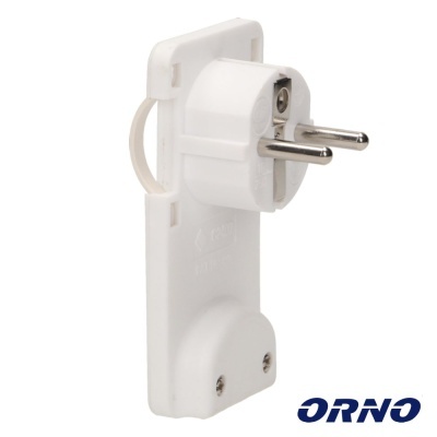 Adaptador de tomada elétrica branco com pinos metálicos e logo ORNO.